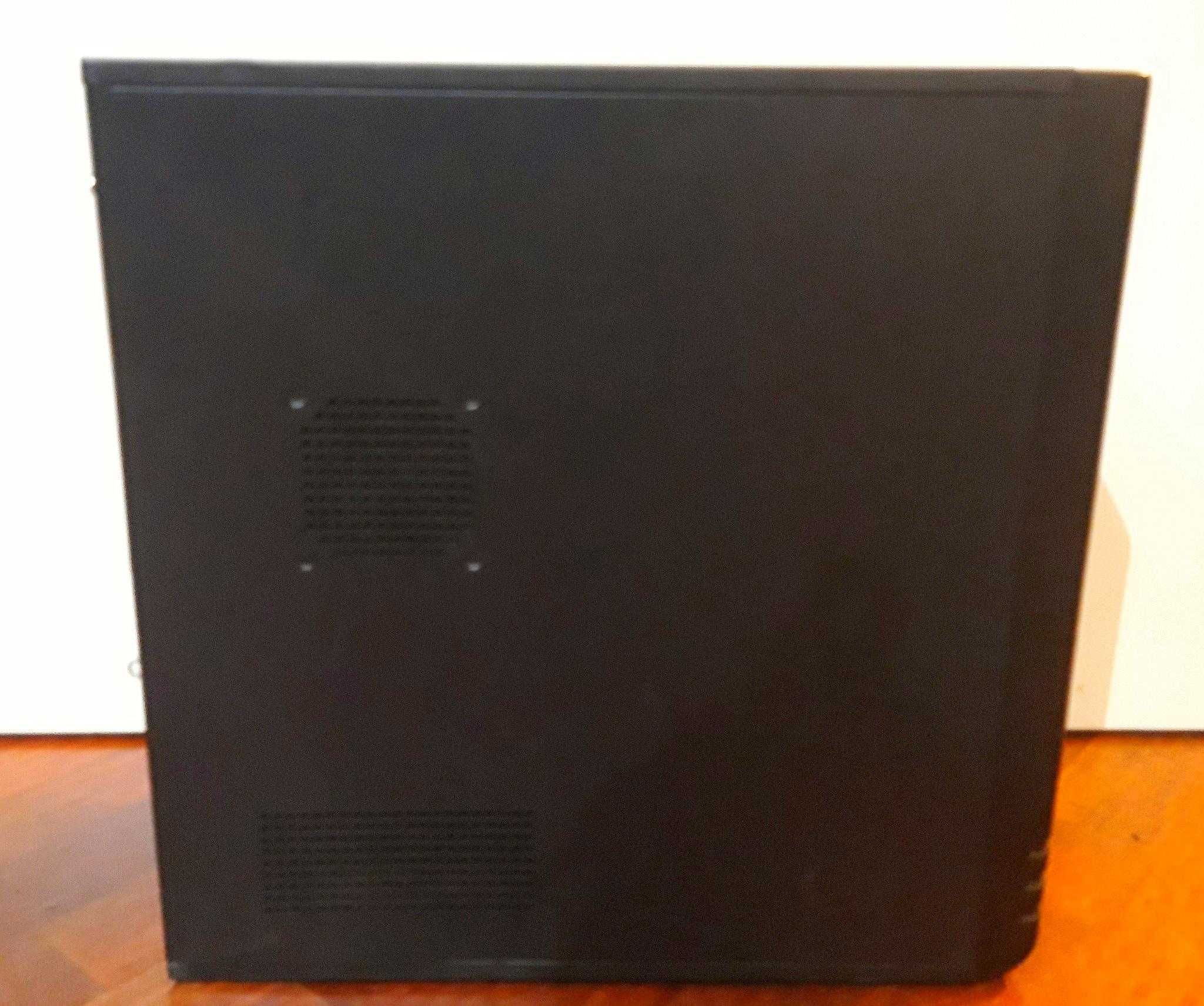 Komputer stacjonarny - Intel Core i5 - 4GB RAM - HDD 250GB - WIN7