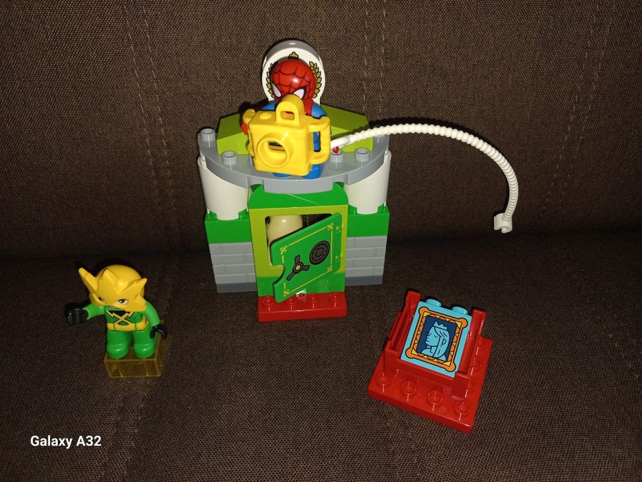 LEGO DUPLO 10893 Marvel Spider-Man vs Electro