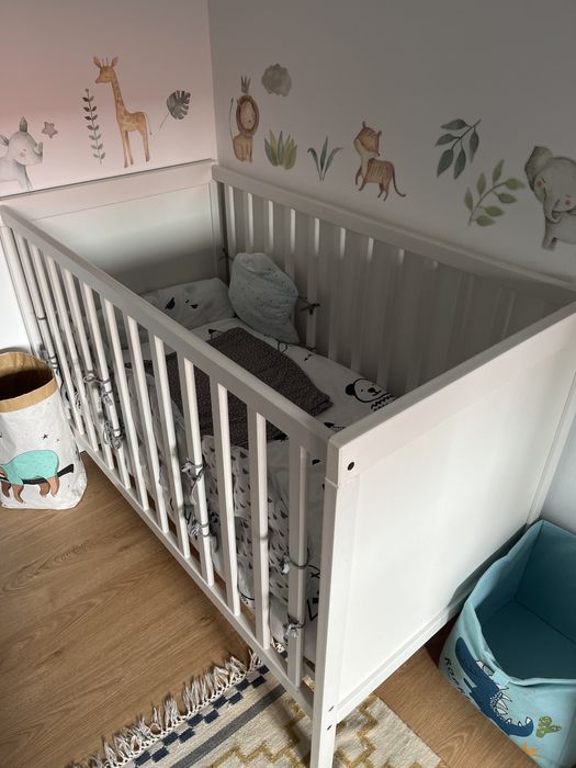 Berço + colchão Ikea