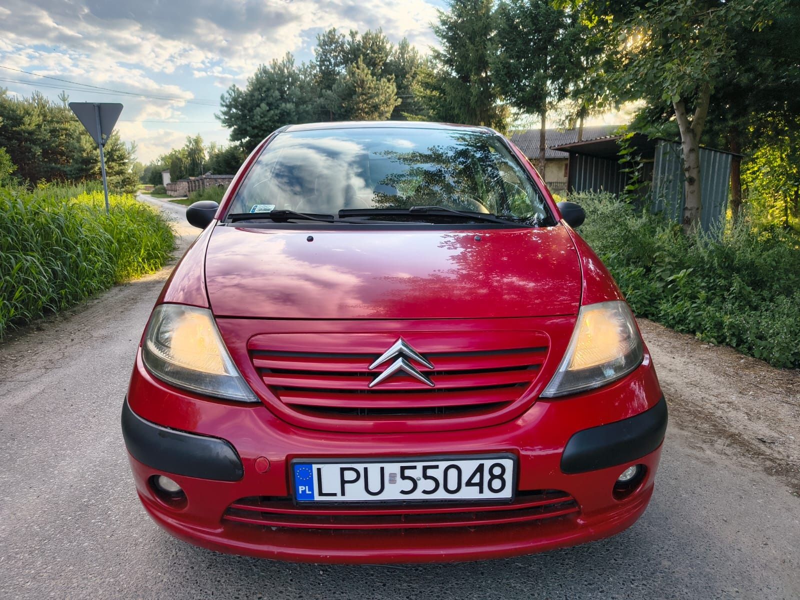 Citroen C3 bez najmniejszego wkładu ! Śliczny niski przebieg .