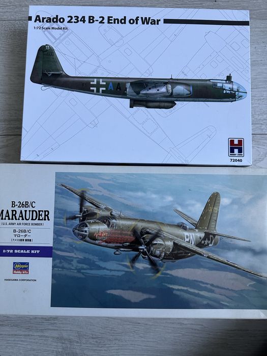 Збірні, маштабні, стендові моделі літаків 1:72