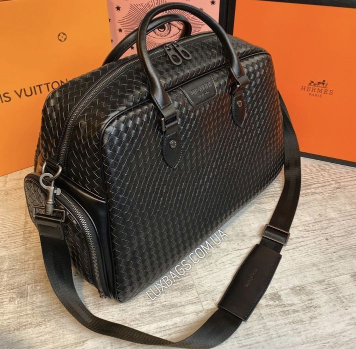 Мужская кожаная дорожная сумка спортивная B0ttegaVeneta