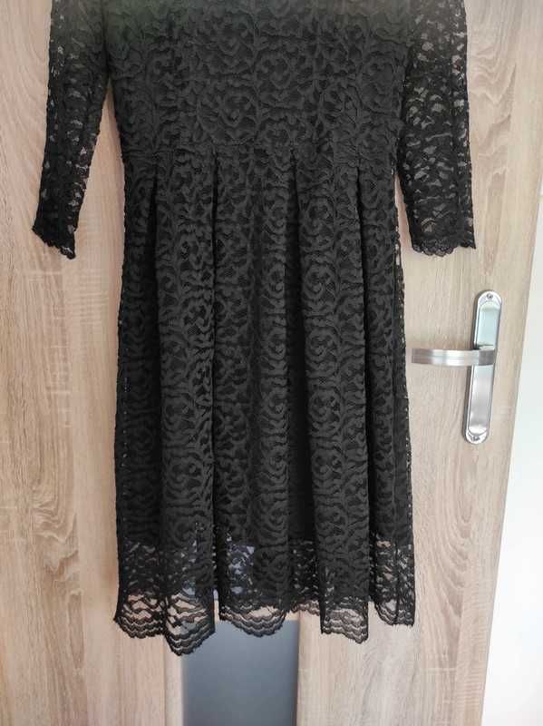 Czarna koronkowa sukienka Reserved 42 XL