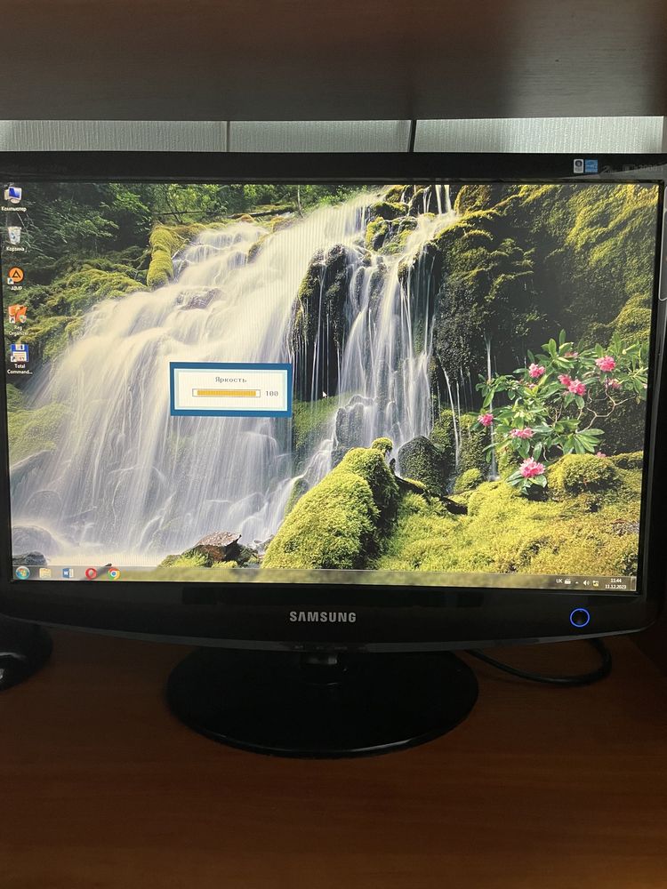 Монітор 22" Samsung 2232bw