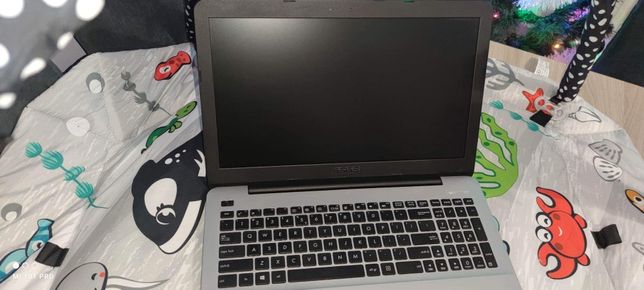 Laptop Asus F555L GF920M/SSD/i5-5200u
