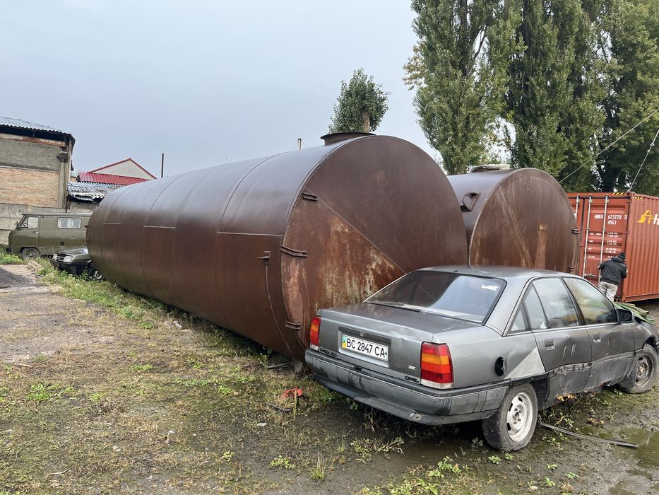 Ємність 50куб, бочки Цистерна — резервуар для рідин