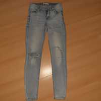 Spodnie jeansowe Stradivarius rozm. 34/xs