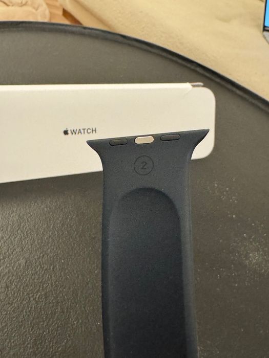 Pasek Solo Loop do 45 mm Apple Watch, rozmiar 2, kolor midnight