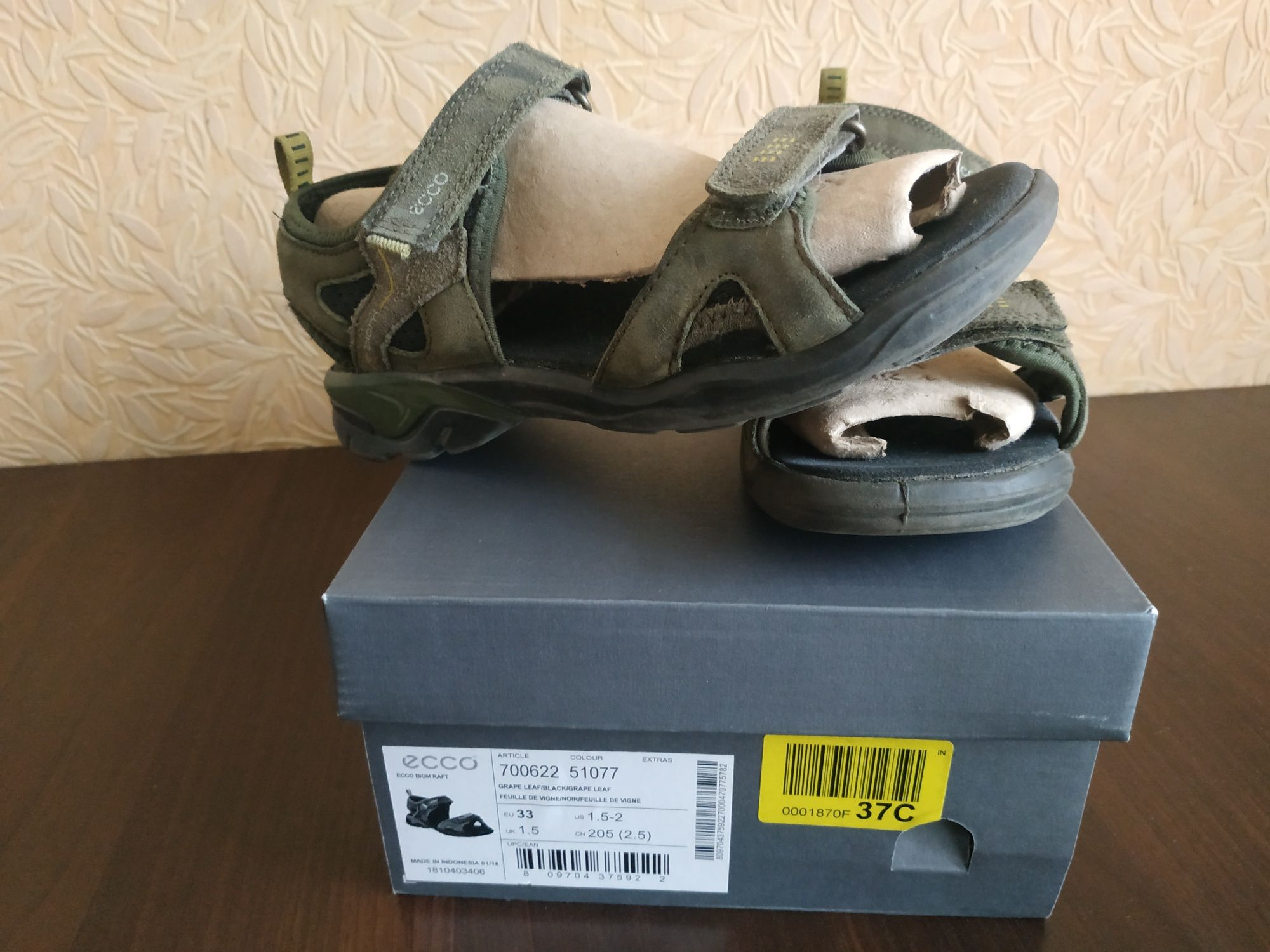 Продам босоножки Ecco 33, 36,идеальное состояние