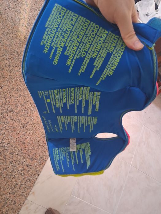 Colete 4 a 6 anos para piscina
