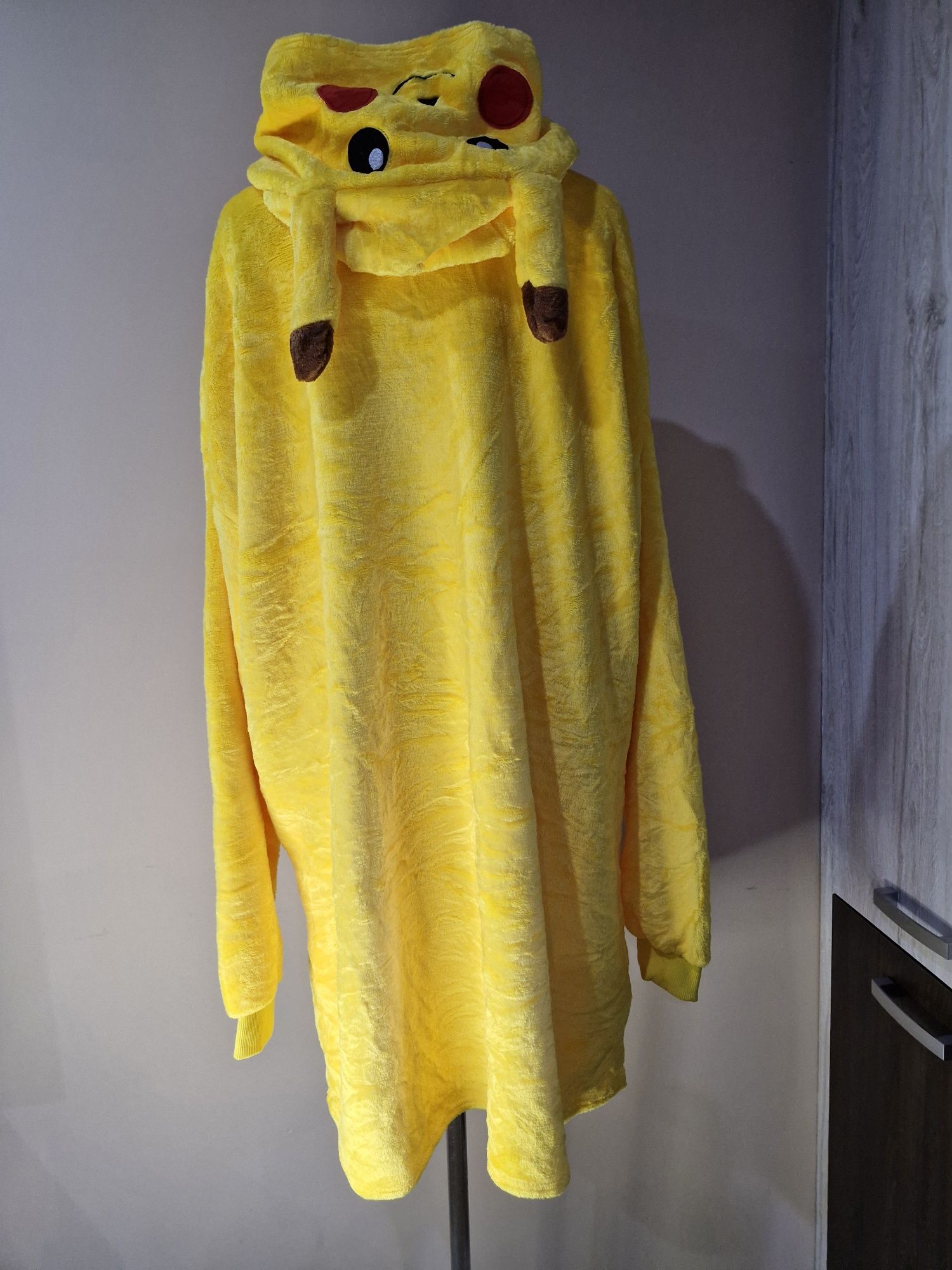 Duża bluza Pikachu