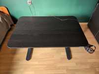 Biurko elektryczne Ikea Bekant 120x80 cm z akcesoriami