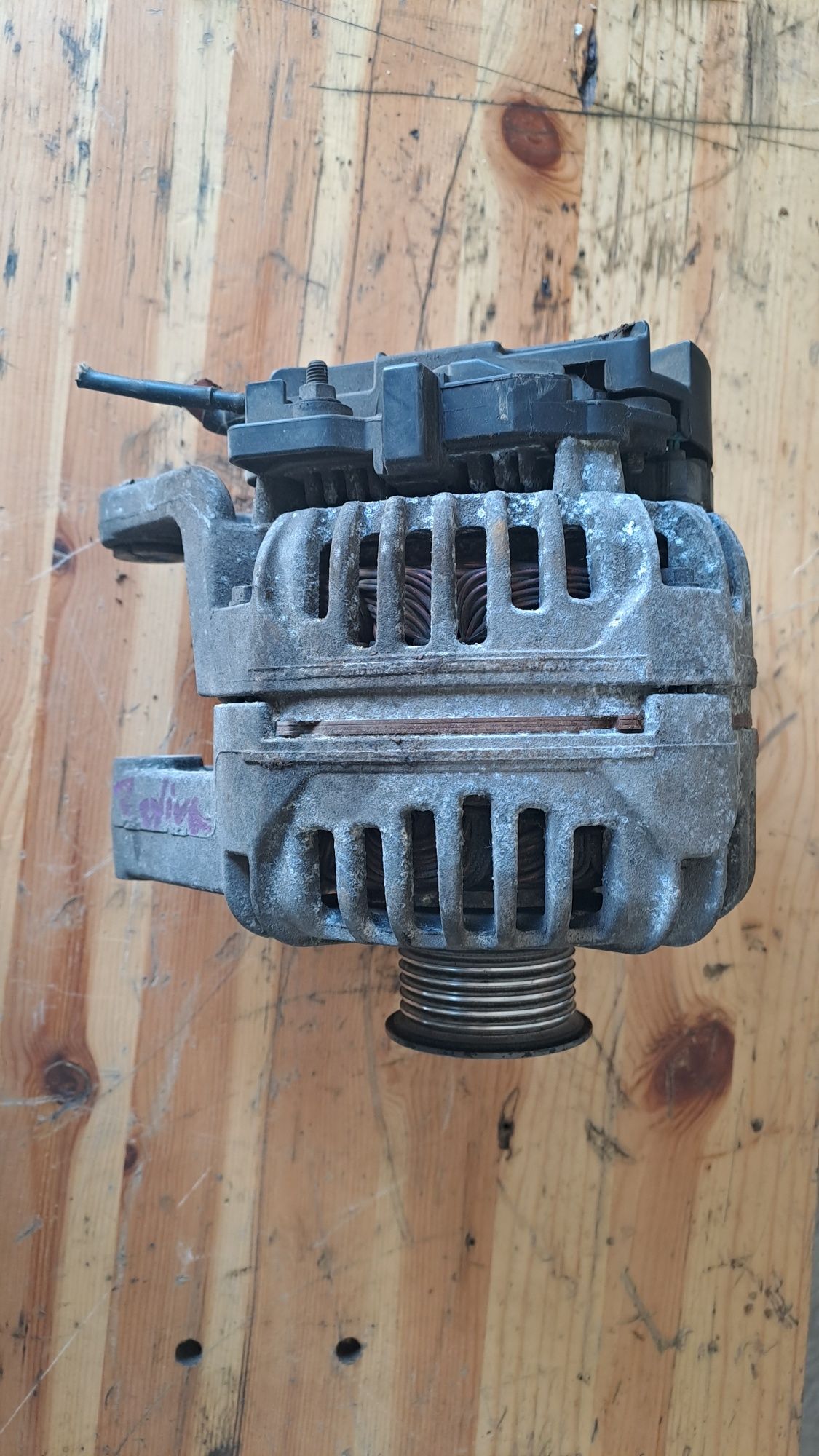 Opel Zafira alternator 2.0 DTI