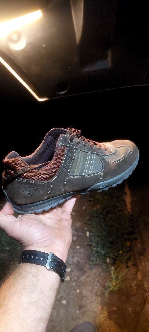 Кросівки Dockers