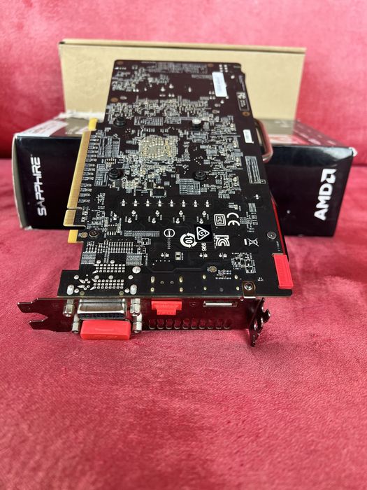 Відеокарта Sapphire Radeon Nitro R7 370 4Gb