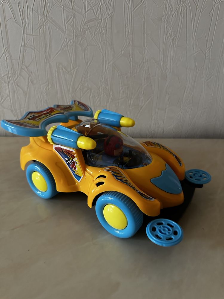 Детская новая игрушечная спортивная машина