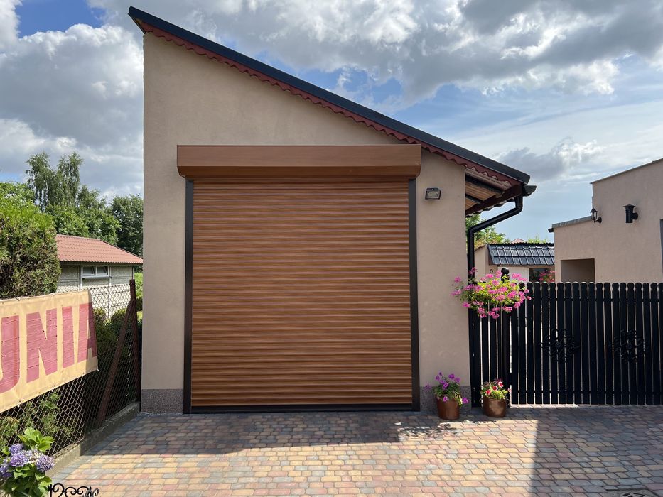 Brama rolowana 325 cm szer x 310 cm wys (340x340) z napędem-okazja!!!