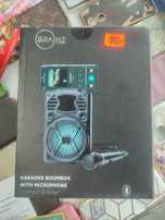 Brainz Głośnik karaoke z mikrofonem boombox