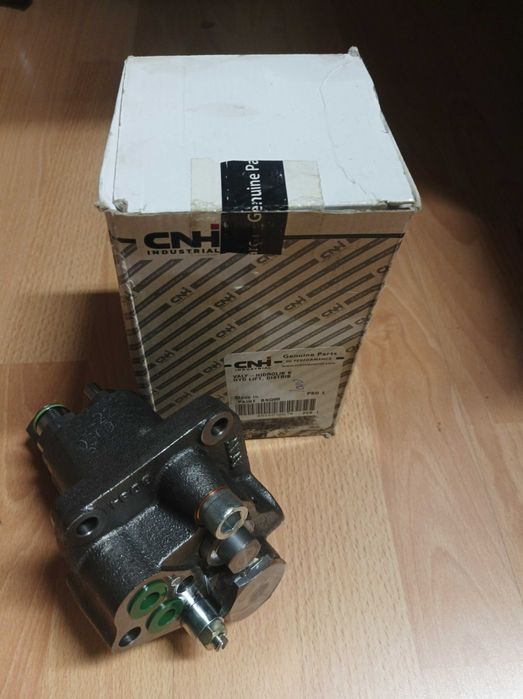 zawór hydrauliczny podnośnika Case JX Farmall New Holland TD ORYGINAŁ