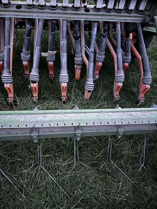 Siewnik AMAZONE D8 Specjal