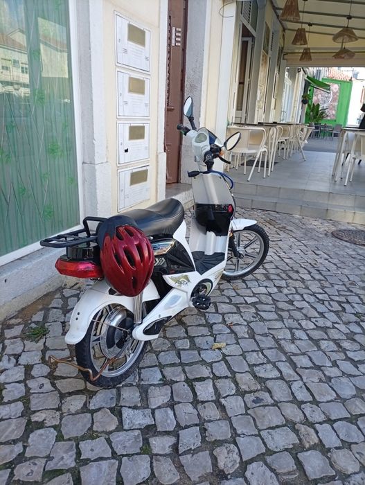 Mota elétrica 400€