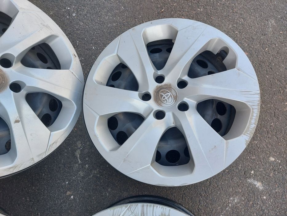 Ковпаки оригінальні Тойота  R17 Toyota RAV4