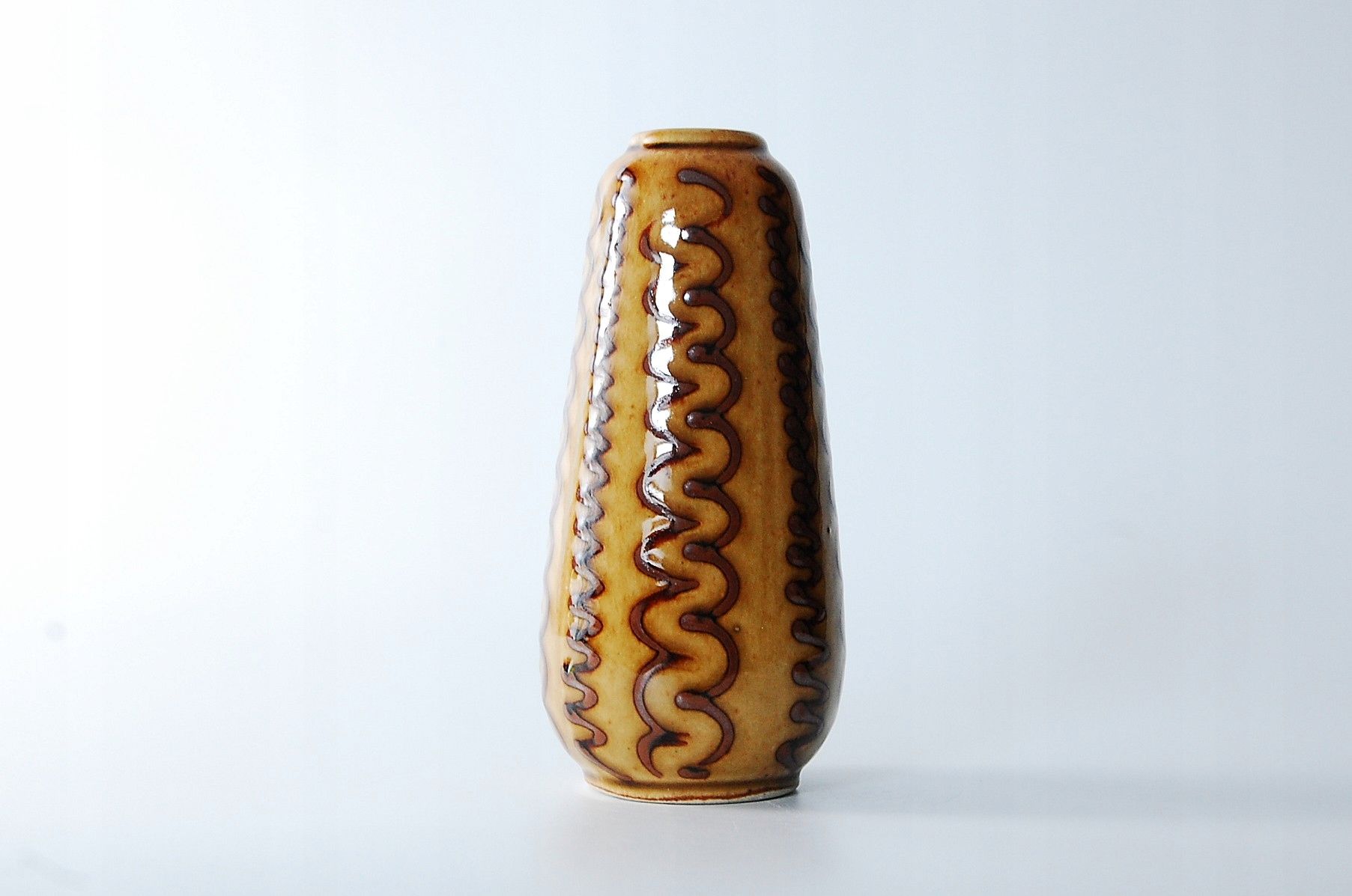 ceramika łużycka ręcznie wykonany wazon wazonik