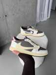 Nike Air jordan 1 retro low og sp travis scott reverse mocha найк