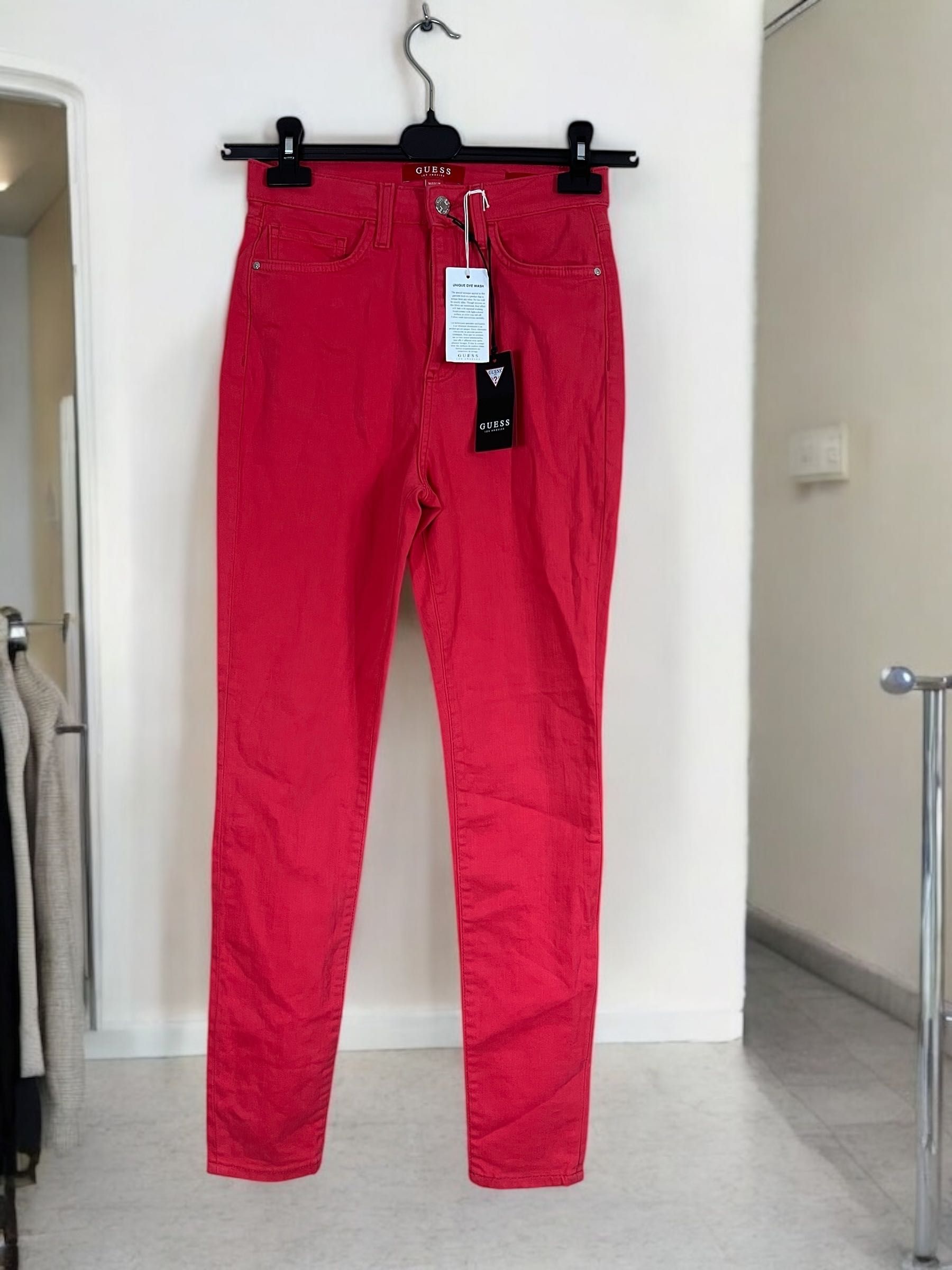 GUESS Skinny High roz. W26 damskie dżinsy