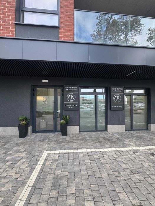 Wynajem  nowego gabinetu kosmetycznego na dni.