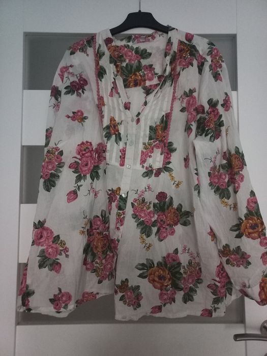 Koszula damska w kwiaty