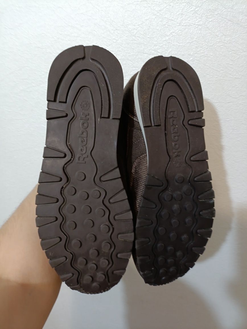 Кросівки Reebok Classic Leather "Dark Brown" розм 43