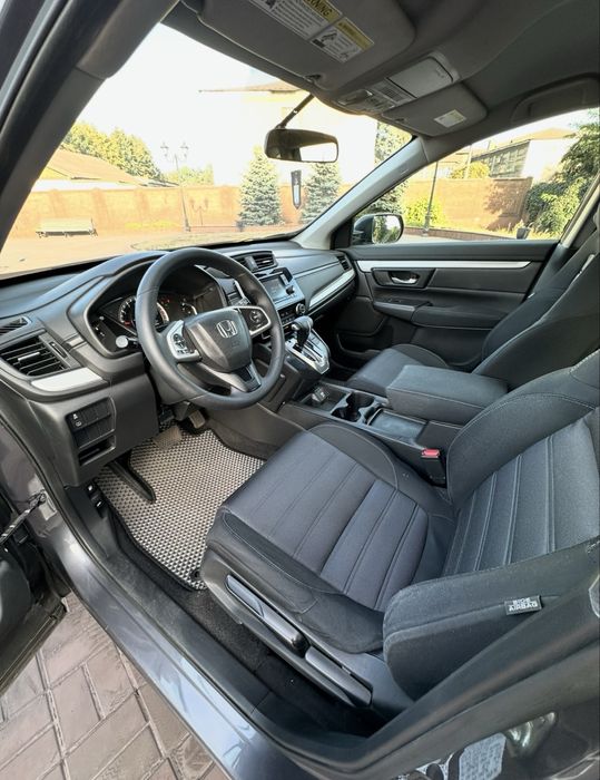 Продам Honda CR-V 2017 2.4 бензин