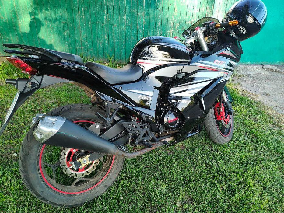 Moto - Leader Loncin ML250GTS