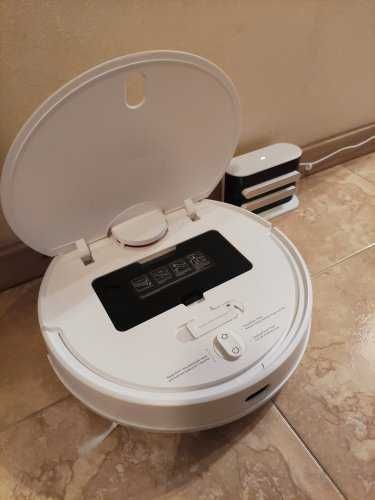 Робот пылесос Xiaomi Mi Robot Vacuum-Mop Pro STYJ02YM