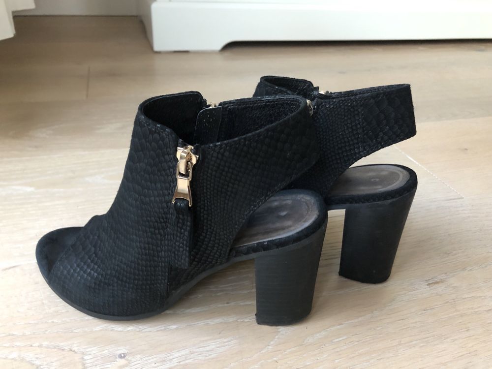 Buty na obcasie Nessi 36