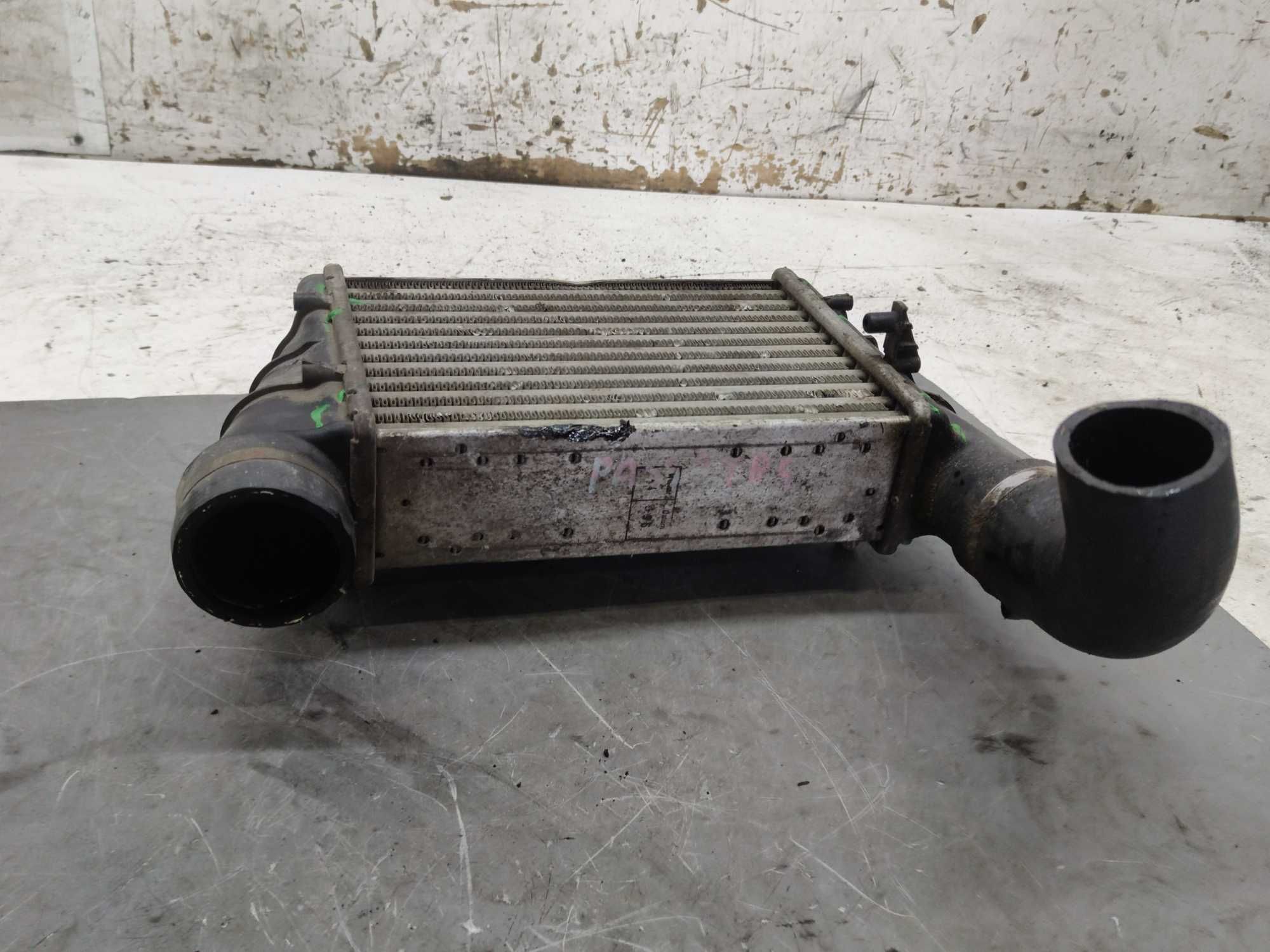 VW Passat B5 1.9 TDI Intercooler Chłodnica Powietrza