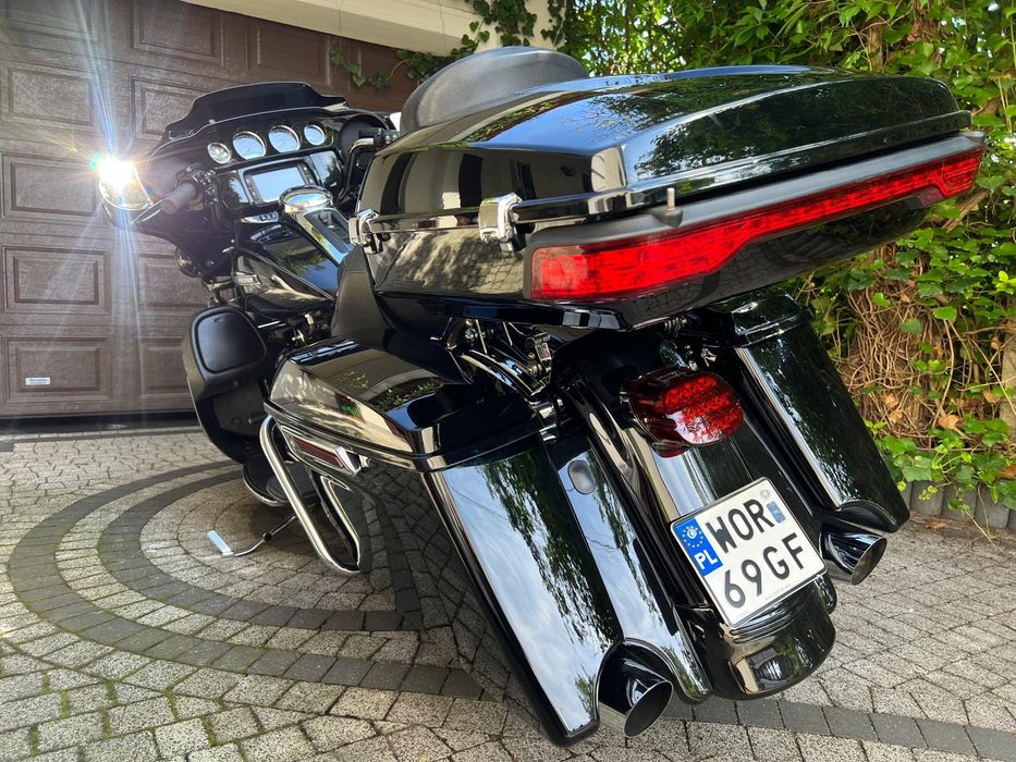 Harley Davidson FLHTK Street Glide Electra 2017r. 107ci ZAMIANA