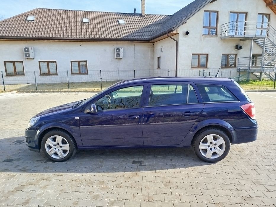 Opel Astra H Kombi 2012r 1.7CDTI 110KM Polski Salon