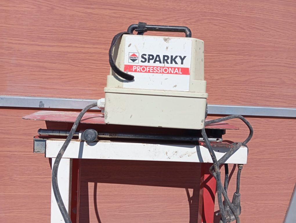 Máquina de EPS sparky profissional.cortar esferovite para capoto