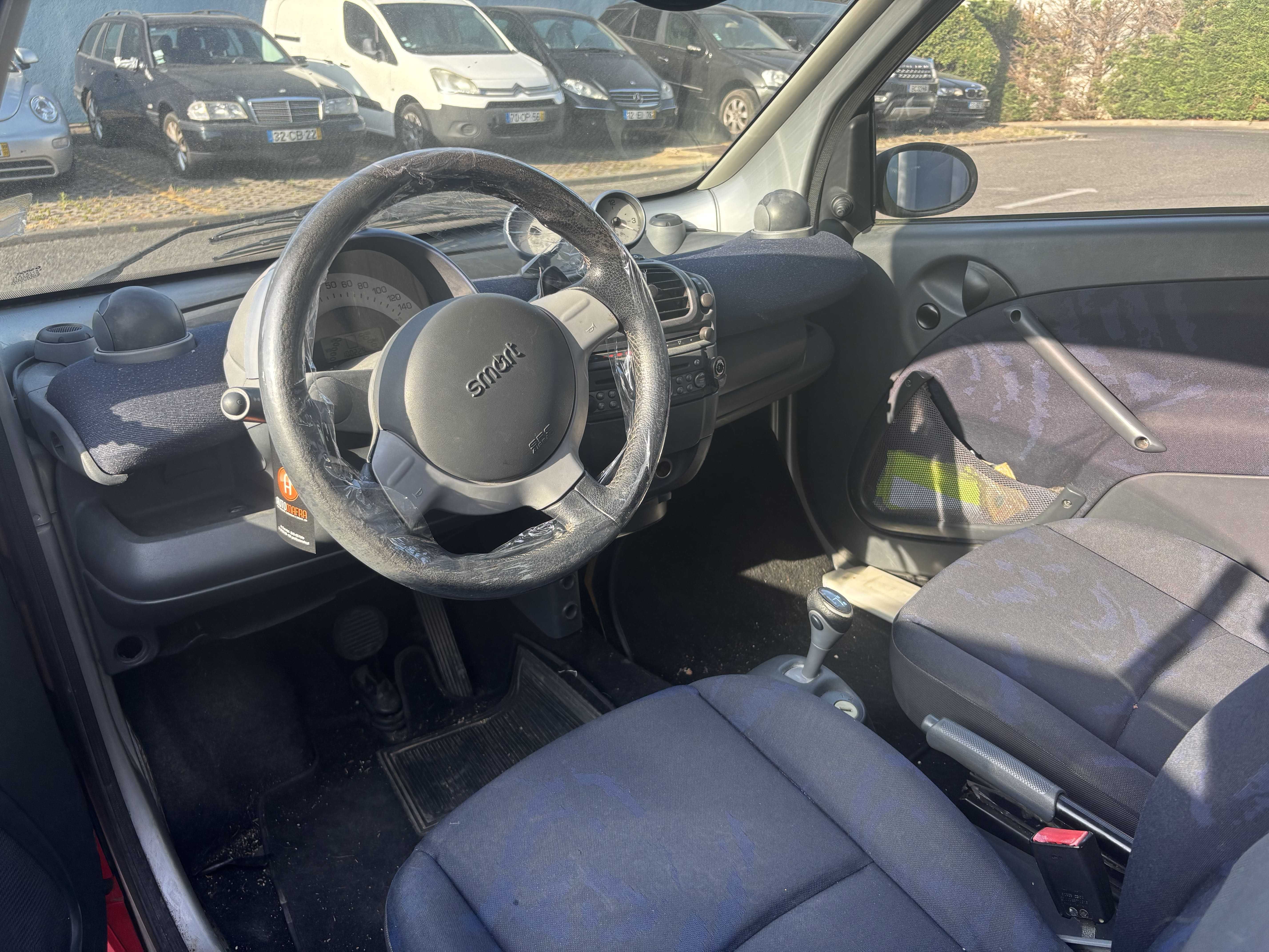 Smart Fortwo (motor a funcionar com avaria)