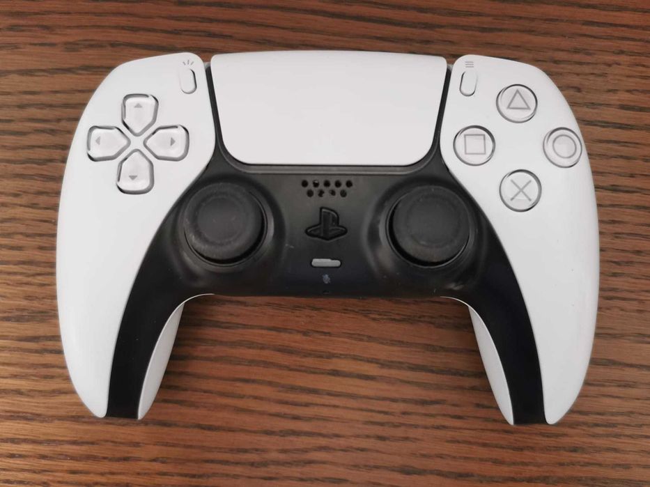 Pad DualSense PS5 White biały – nowe analogi magnetyczne