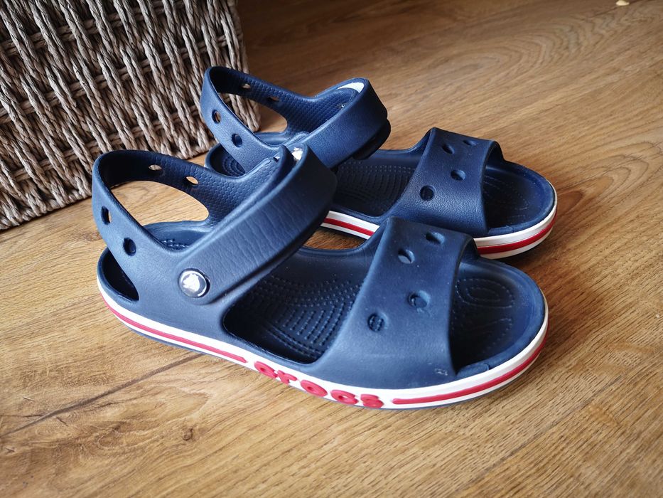 Sandały crocs j1 buty do przedszkola kapcie 32 33 granatowe Stan super