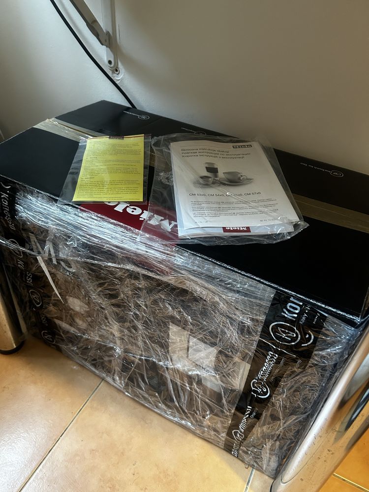 Ekspres do kawy Miele CM 5710 Silence CM5