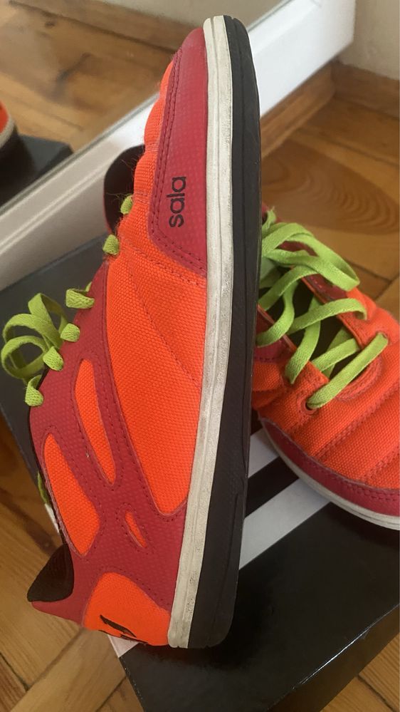 Buty halówki Adidas Messi 4 ST IN (34)