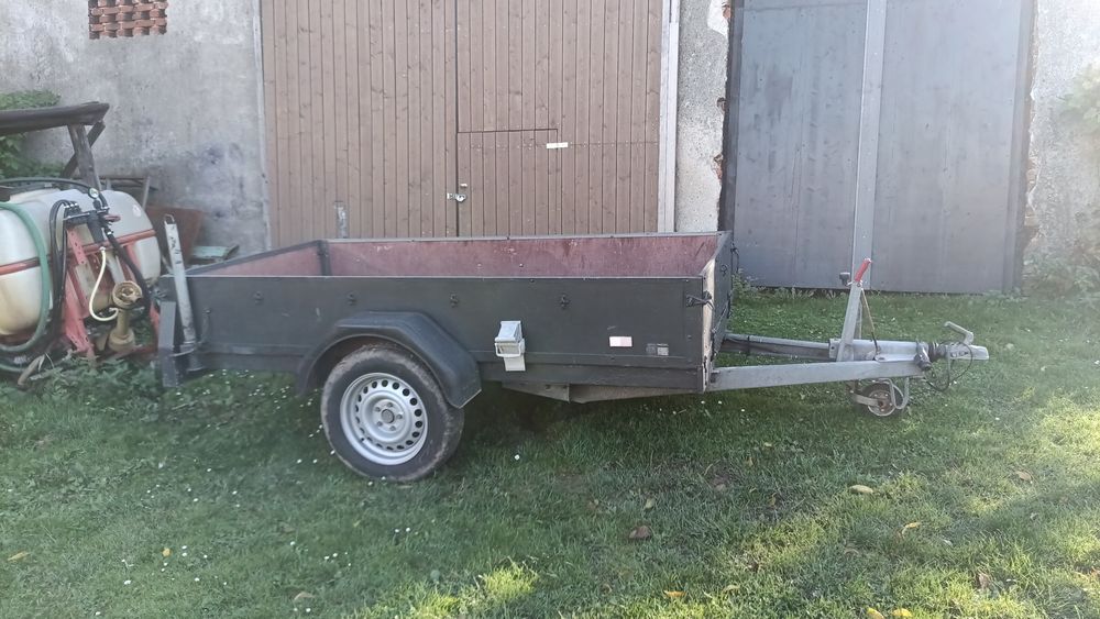 Przyczepka samochodowa humbaur DMC 1300 kg