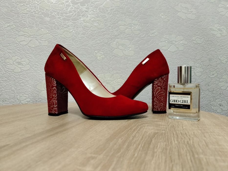 Продам шкіряні туфлі