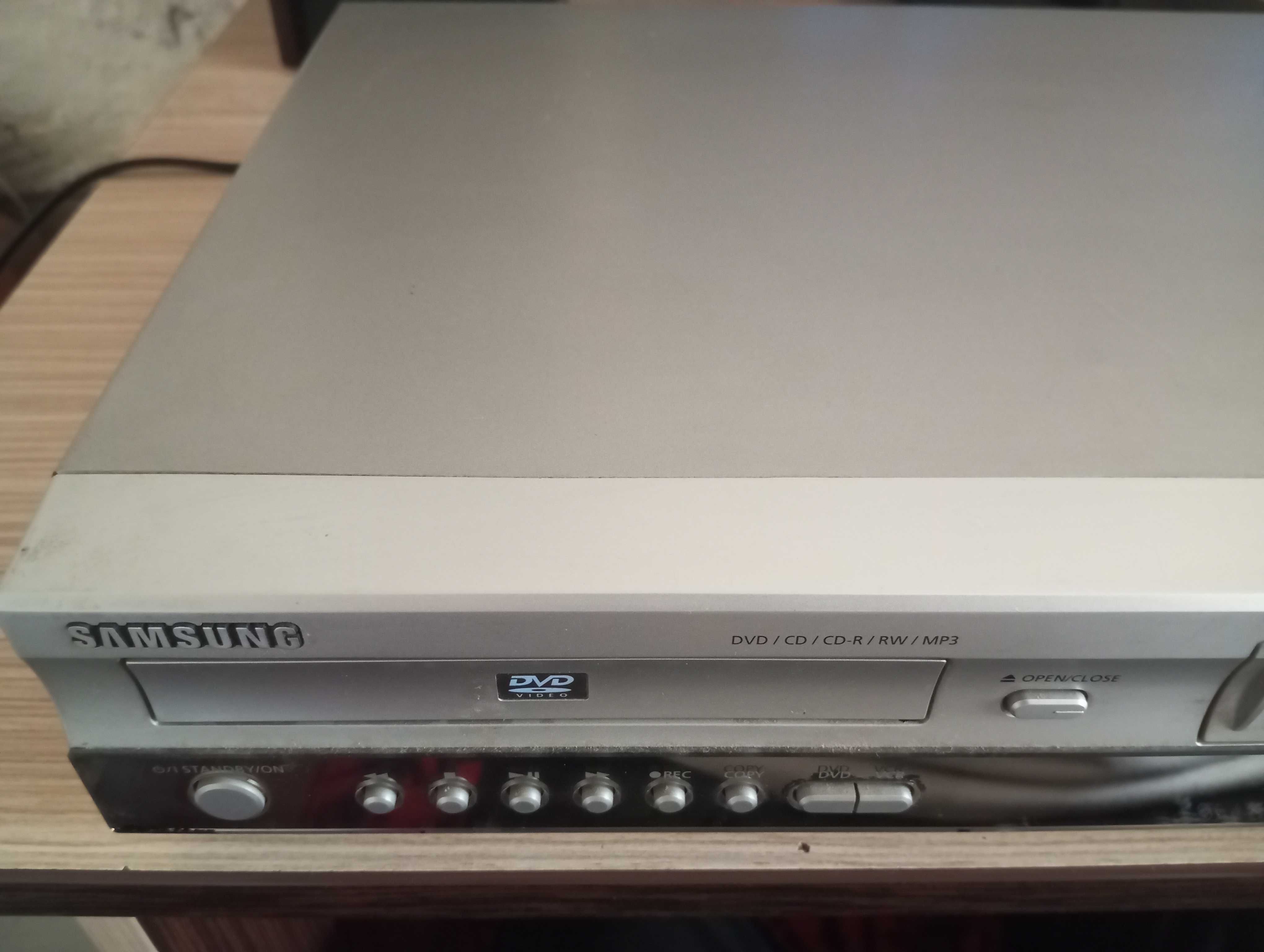 samsung sv-dvd240p