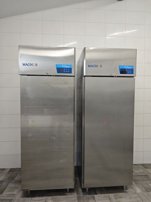 Холодильна морозильна шафа 650л Cool Compact Німеччина