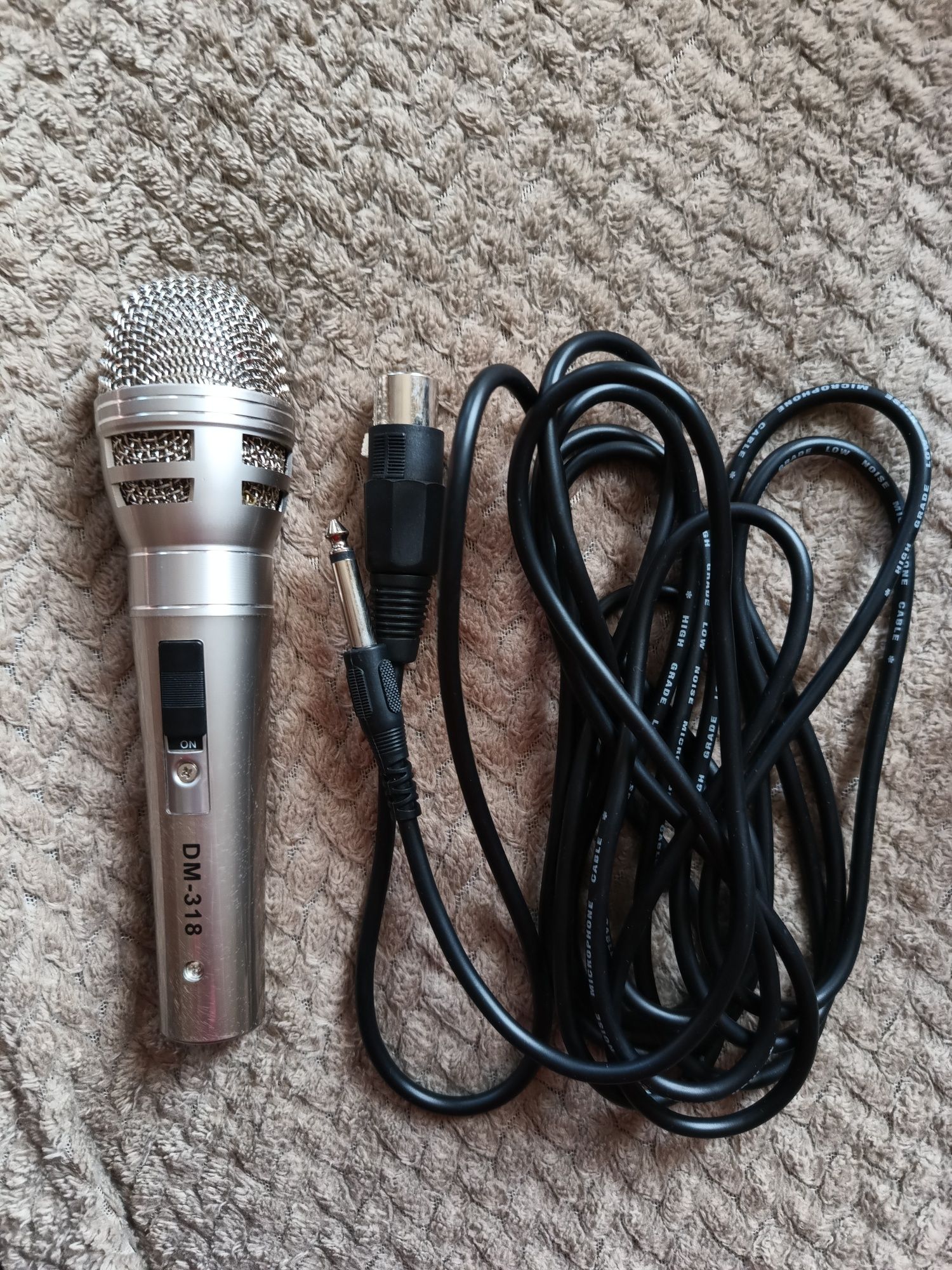 Мікрофон  DM-318